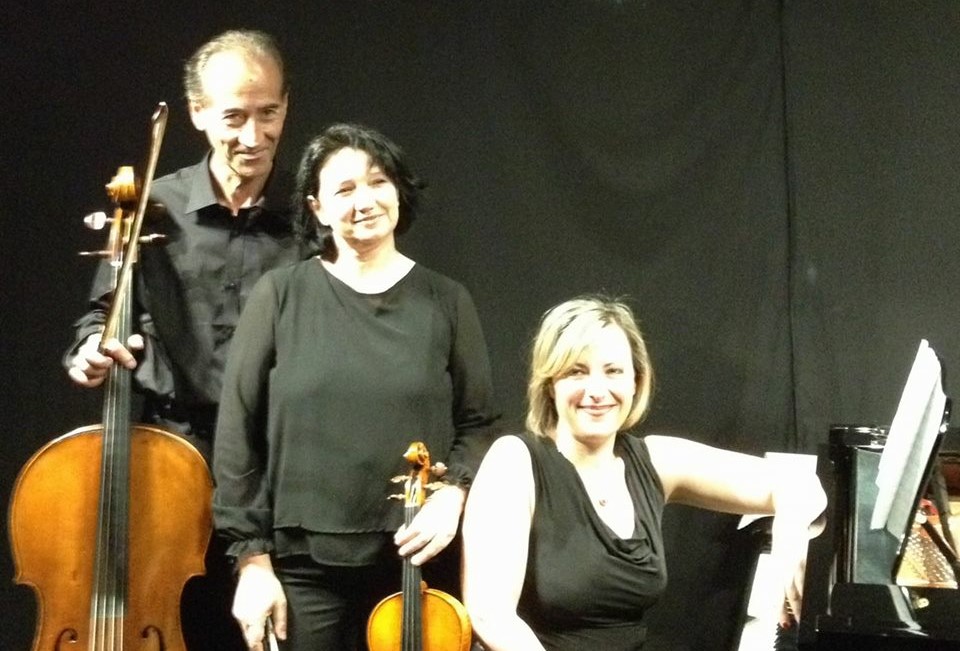 TRIO ARCADIA 1